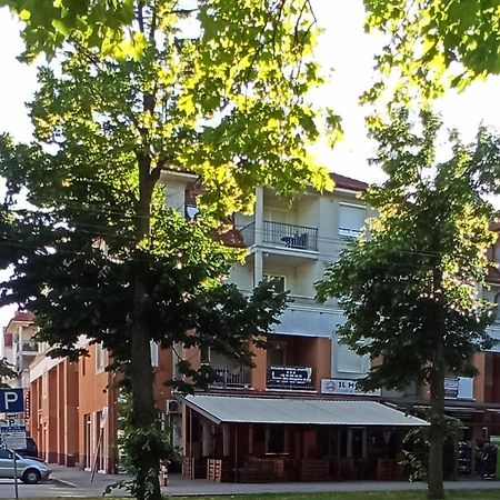 Premium Apartman Hajdúszoboszló Dış mekan fotoğraf