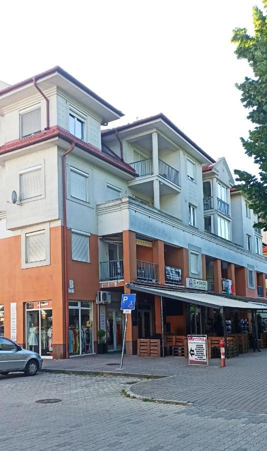 Premium Apartman Hajdúszoboszló Dış mekan fotoğraf